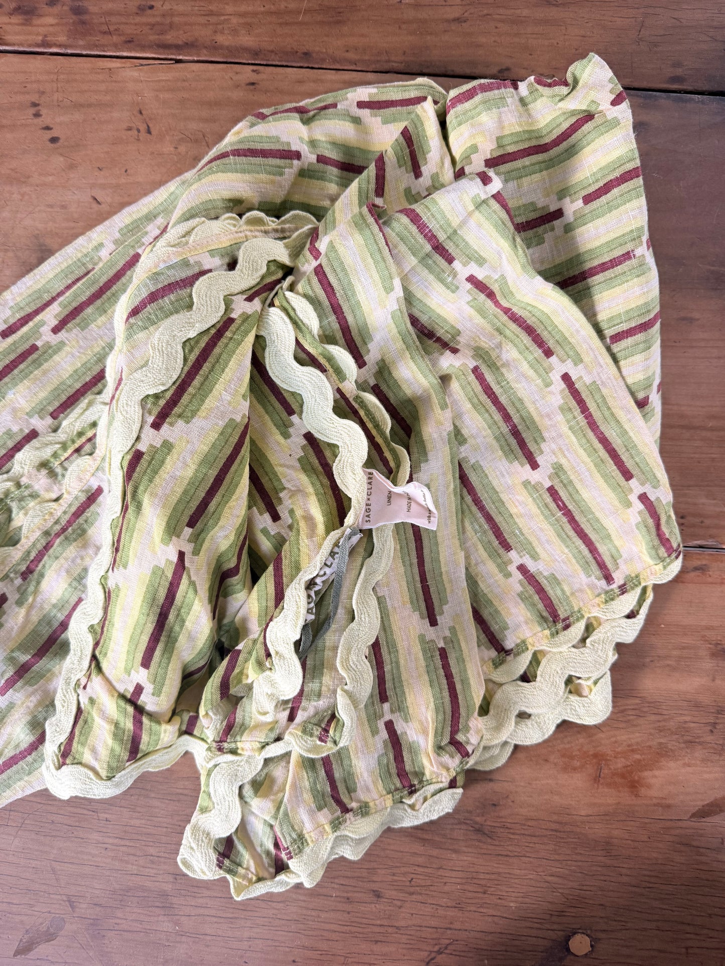 Sage and Clare linen table cloth rectangle